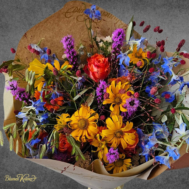 Bunter Blumenstrauss mit frischen Sommerblüten aus Zürich online bestellen