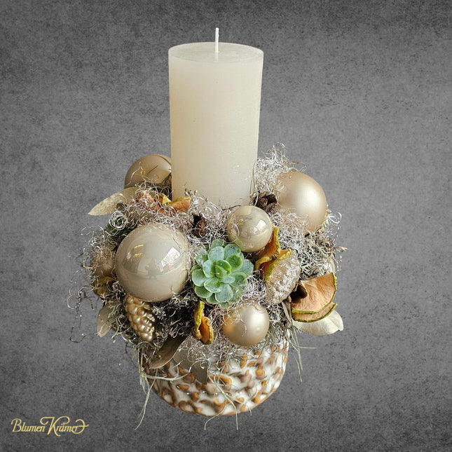 Adventsgesteck in Crème mit Kerze und Sukkulenten aus Zürich online bestellen