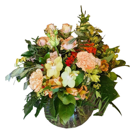 Bloomy Day Blumenstrauss mit saisonalen Blumen und Orchideen in Zürich online kaufen