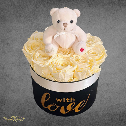 Crème Rosenbox mit Teddybär als romantisches Geschenk Blumen online kaufen in Zürich