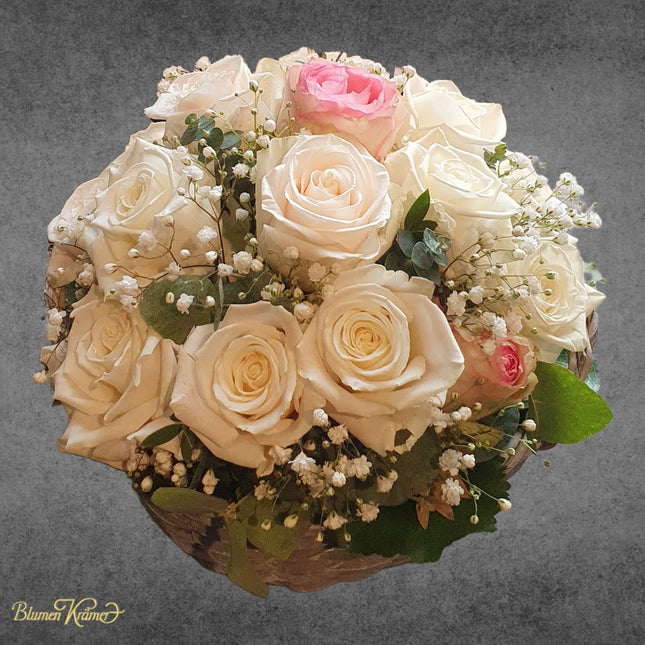 Rose basket white/pink