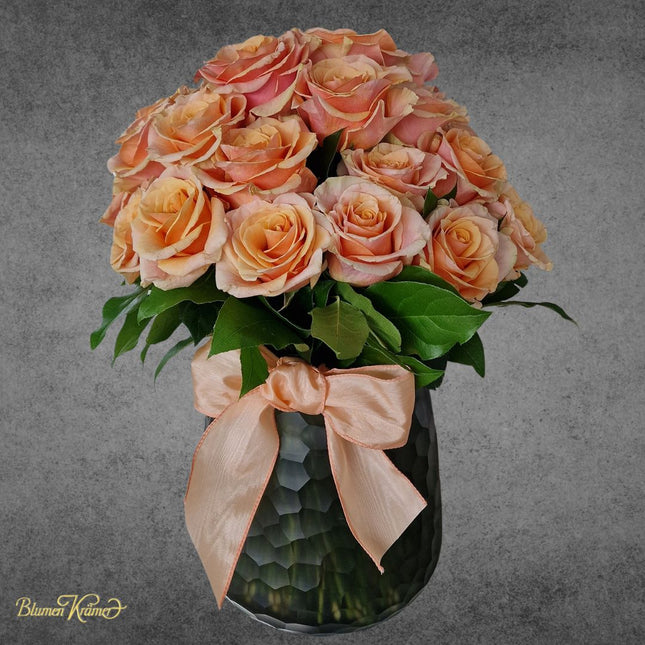 Rosenstrauss Apricot online kaufen in Zürich Blumenlieferung