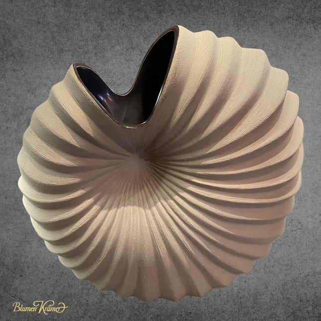 Vase shell beige