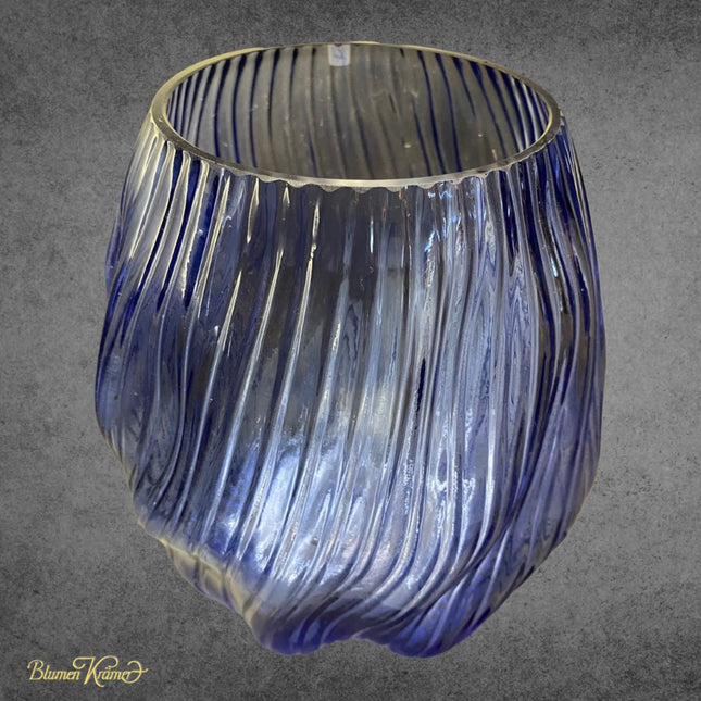 Vase blue