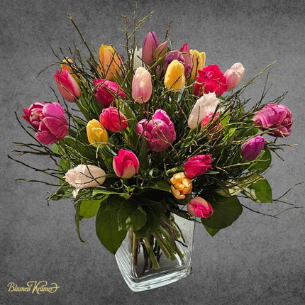 Bunter Tulpenstrauss