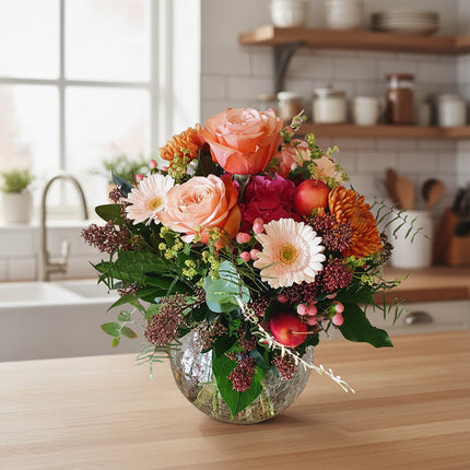 Autumn Beauty Blumenstrauss mit saisonalen Blumen in kräftigen Herbstfarben